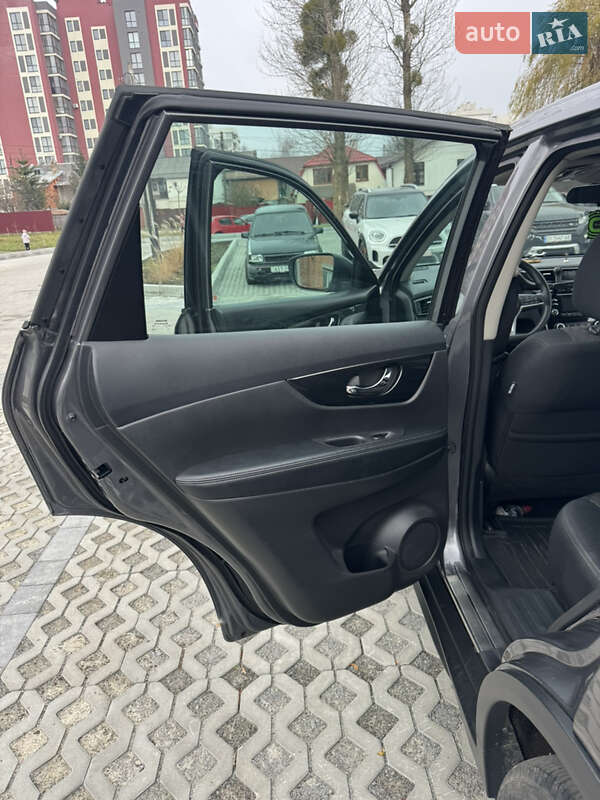 Внедорожник / Кроссовер Nissan Rogue 2017 в Львове фото 7 Внедорожник / Кроссовер Nissan Rogue 2017 в Львове