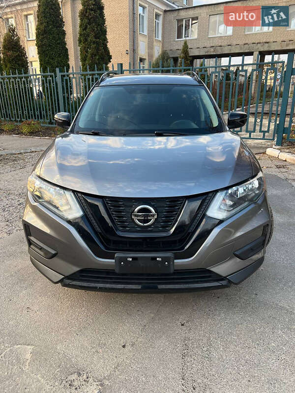 Nissan Rogue 2018