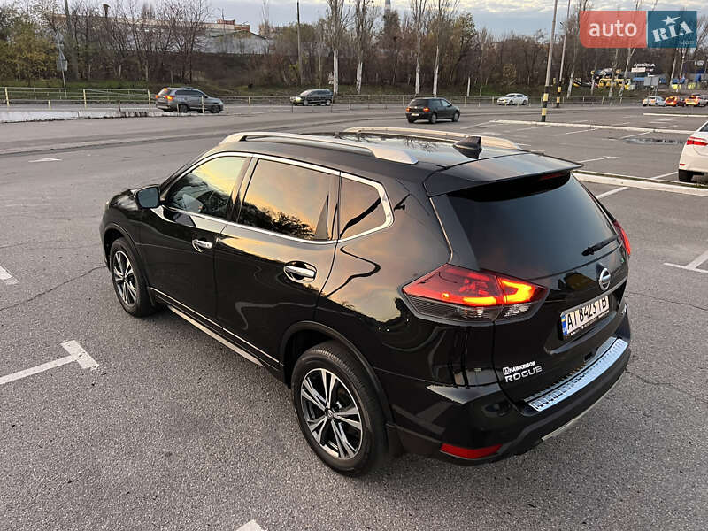 Позашляховик / Кросовер Nissan Rogue 2019 в Києві