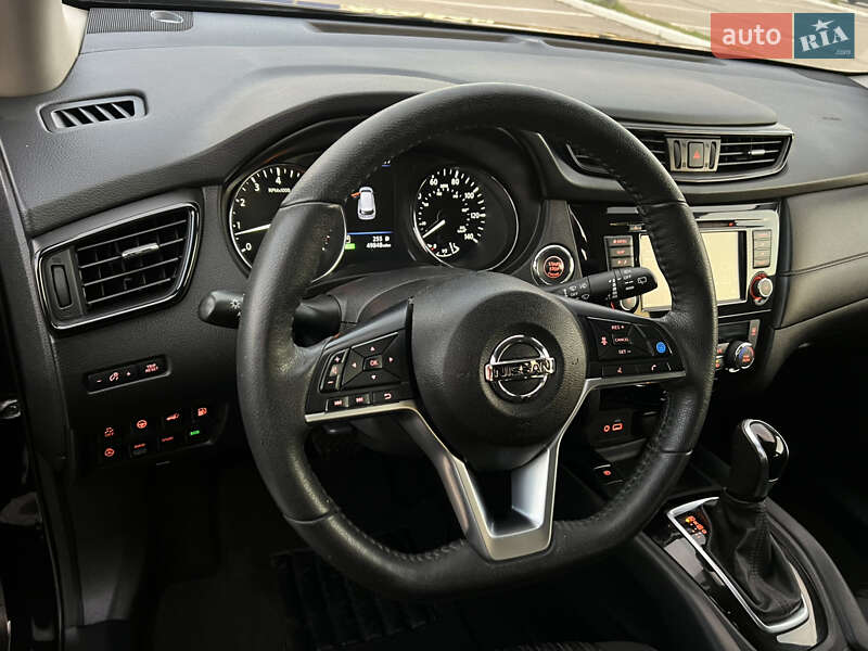 Позашляховик / Кросовер Nissan Rogue 2019 в Києві