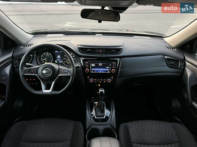 Позашляховик / Кросовер Nissan Rogue 2019 в Києві