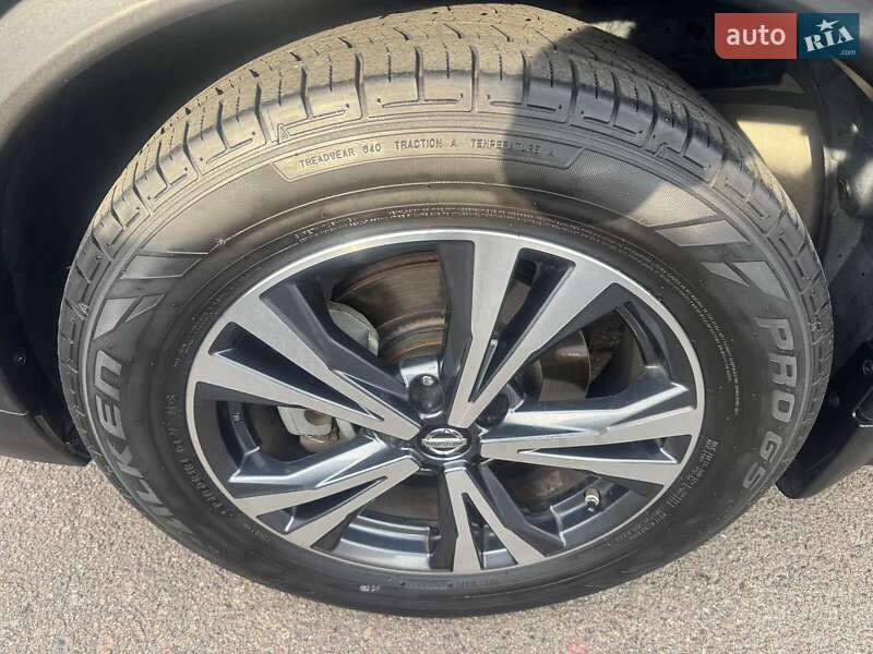 Внедорожник / Кроссовер Nissan Rogue 2017 в Киеве фото 13 Внедорожник / Кроссовер Nissan Rogue 2017 в Киеве