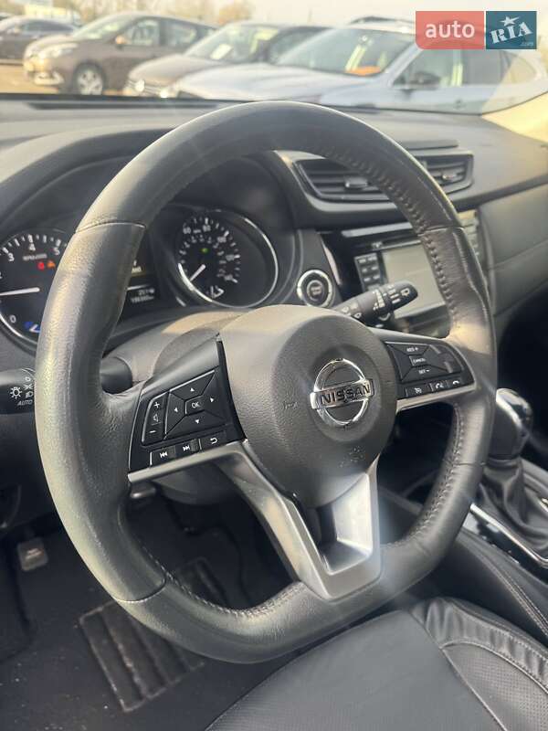 Внедорожник / Кроссовер Nissan Rogue 2017 в Киеве фото 15 Внедорожник / Кроссовер Nissan Rogue 2017 в Киеве