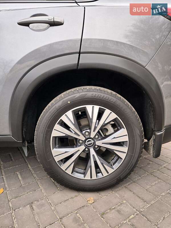 Внедорожник / Кроссовер Nissan Rogue 2022 в Каменском