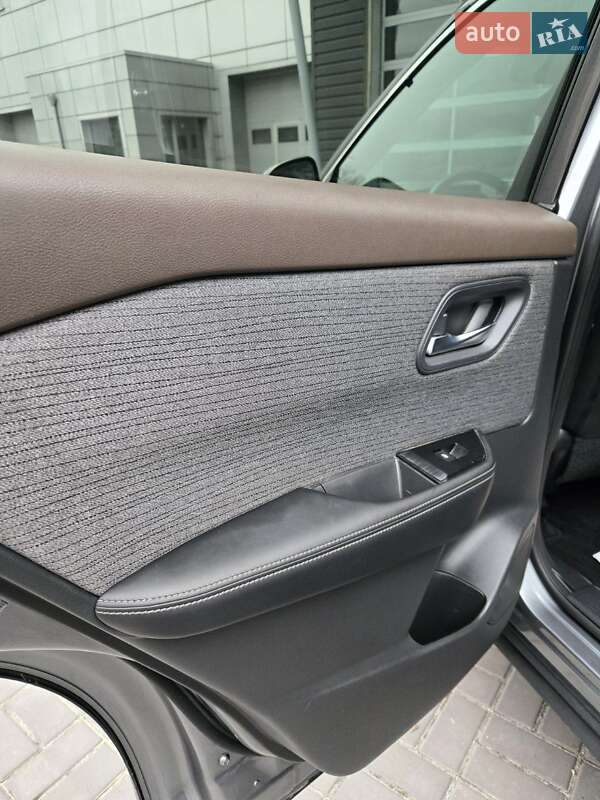 Внедорожник / Кроссовер Nissan Rogue 2022 в Каменском