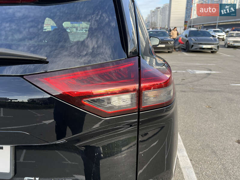 Внедорожник / Кроссовер Nissan Rogue 2023 в Киеве