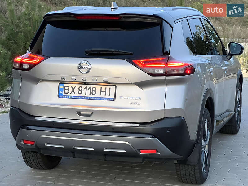 Внедорожник / Кроссовер Nissan Rogue 2021 в Хмельницком