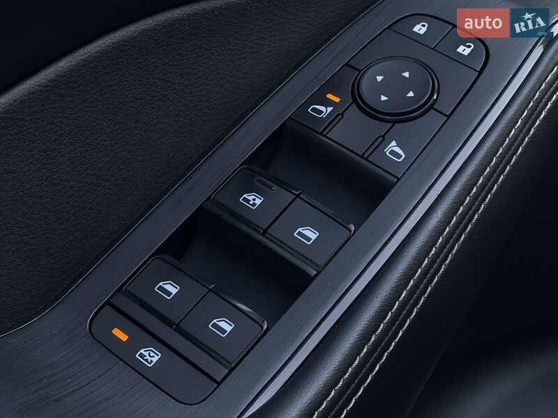 Внедорожник / Кроссовер Nissan Rogue 2020 в Каменском