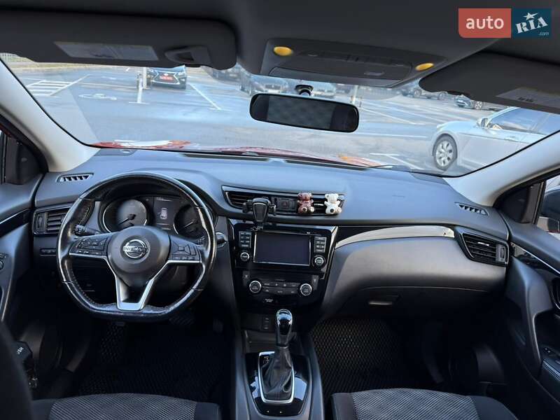 Внедорожник / Кроссовер Nissan Rogue 2017 в Киеве фото 13 Внедорожник / Кроссовер Nissan Rogue 2017 в Киеве