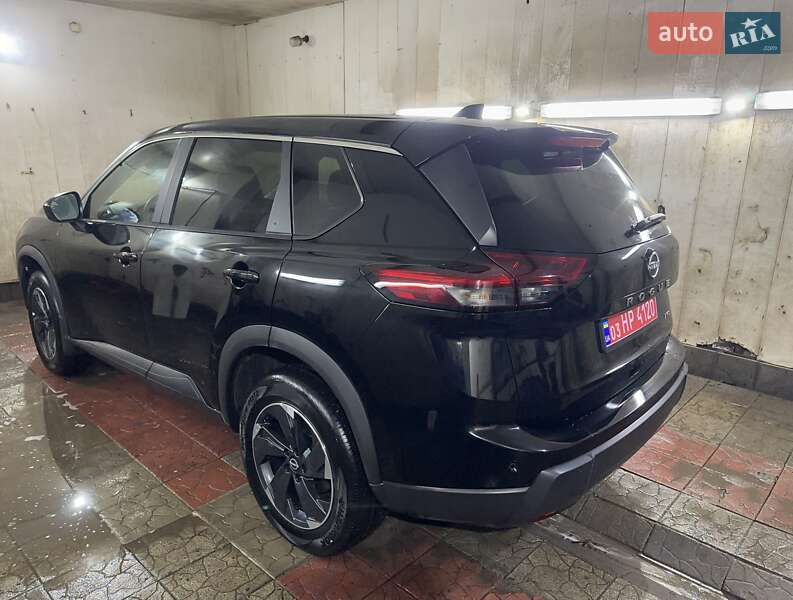 Позашляховик / Кросовер Nissan Rogue 2025 в Ізюмі