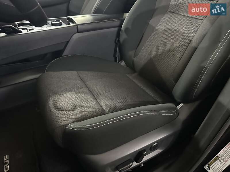 Позашляховик / Кросовер Nissan Rogue 2025 в Ізюмі