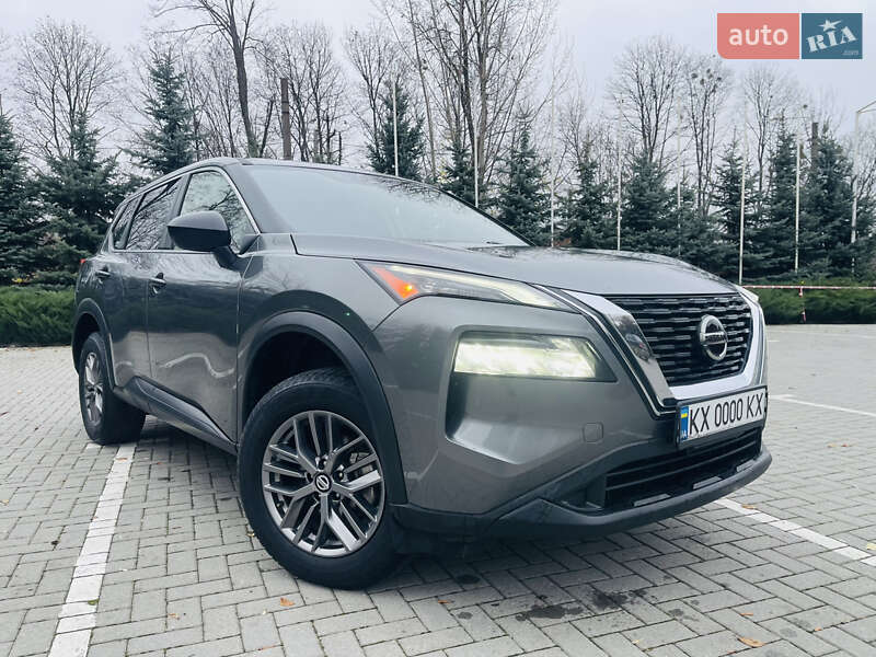 Позашляховик / Кросовер Nissan Rogue 2021 в Харкові