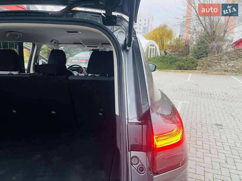 Позашляховик / Кросовер Nissan Rogue 2021 в Харкові