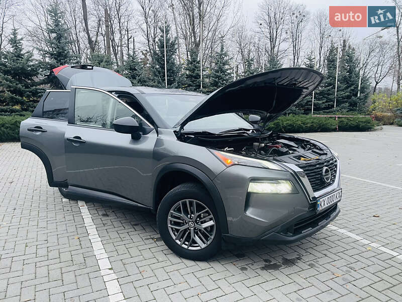 Позашляховик / Кросовер Nissan Rogue 2021 в Харкові