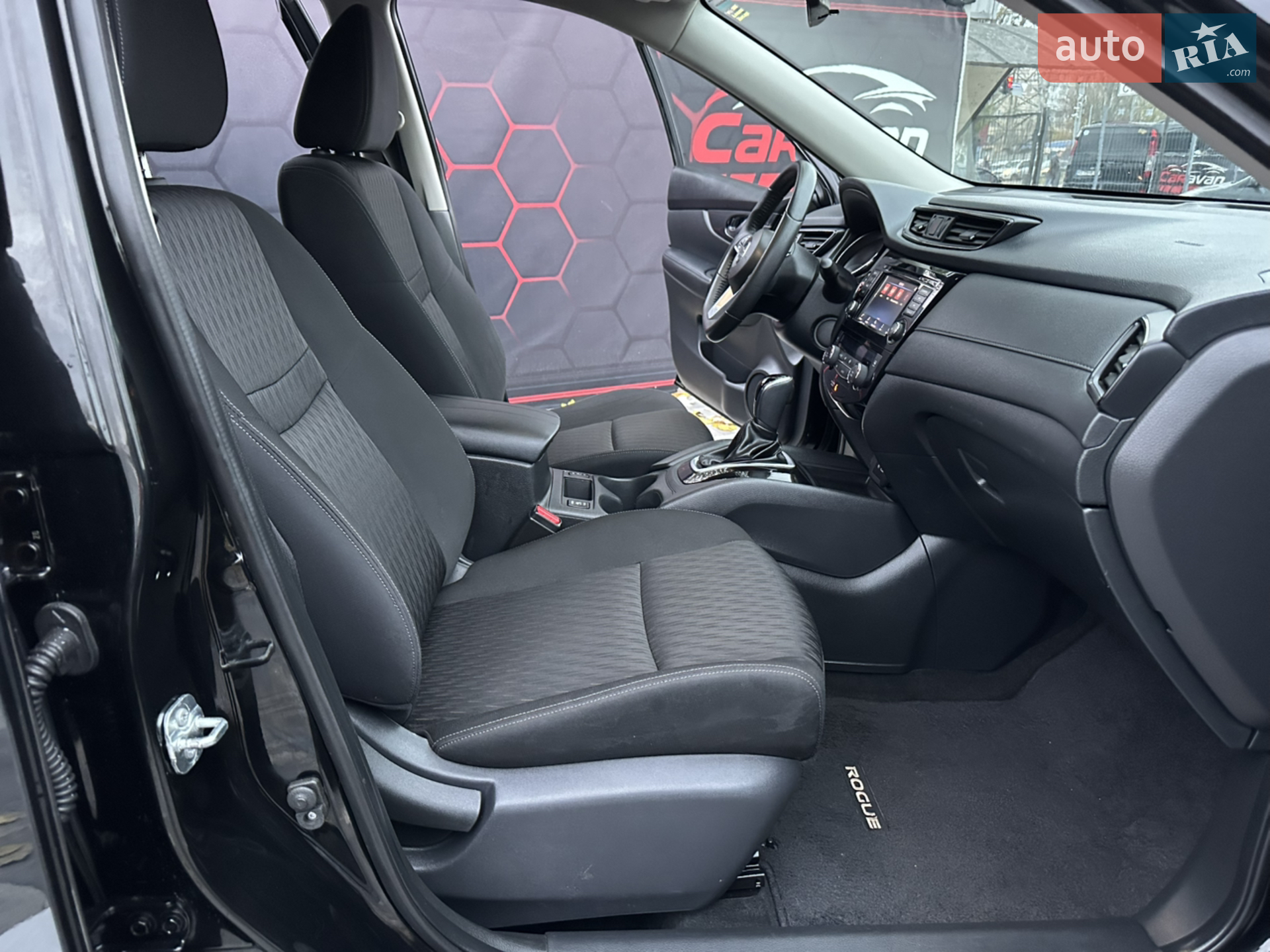 2020 Nissan Rogue - мініатюра 25