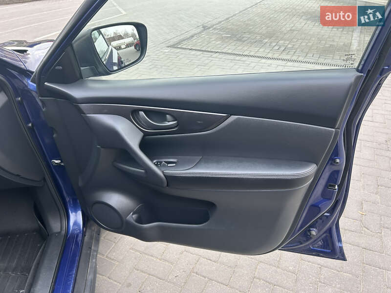 Внедорожник / Кроссовер Nissan Rogue 2018 в Днепре