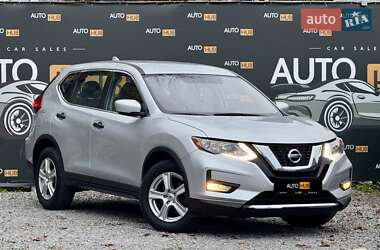 Внедорожник / Кроссовер Nissan Rogue 2016 в Харькове