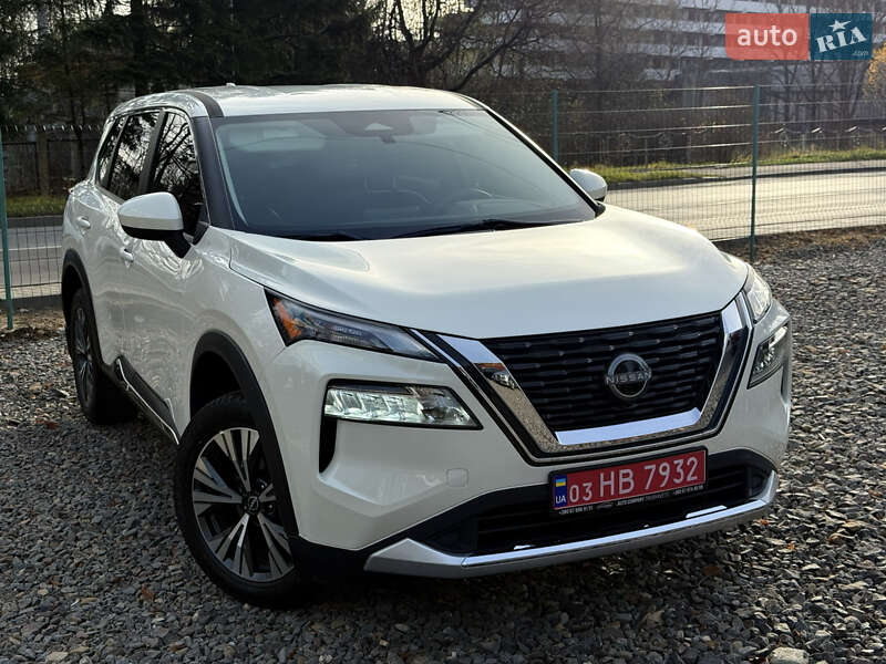 Nissan Rogue 2023