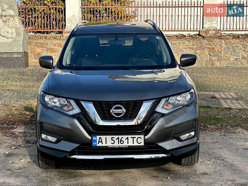 Внедорожник / Кроссовер Nissan Rogue 2017 в Белой Церкви