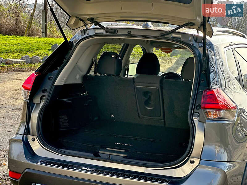 Внедорожник / Кроссовер Nissan Rogue 2017 в Белой Церкви