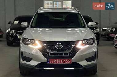 Позашляховик / Кросовер Nissan Rogue 2018 в Кам'янському