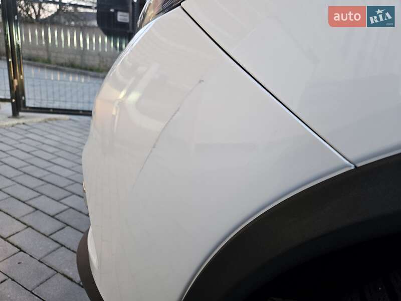 Внедорожник / Кроссовер Nissan Rogue 2015 в Житомире