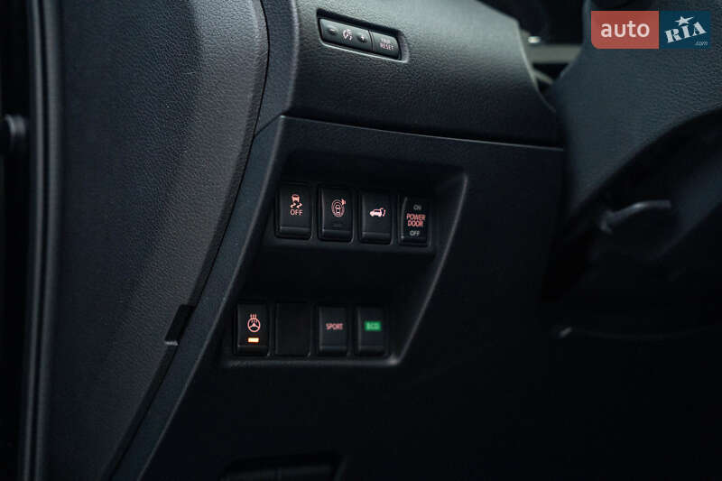 Внедорожник / Кроссовер Nissan Rogue 2017 в Черновцах фото 19 Внедорожник / Кроссовер Nissan Rogue 2017 в Черновцах