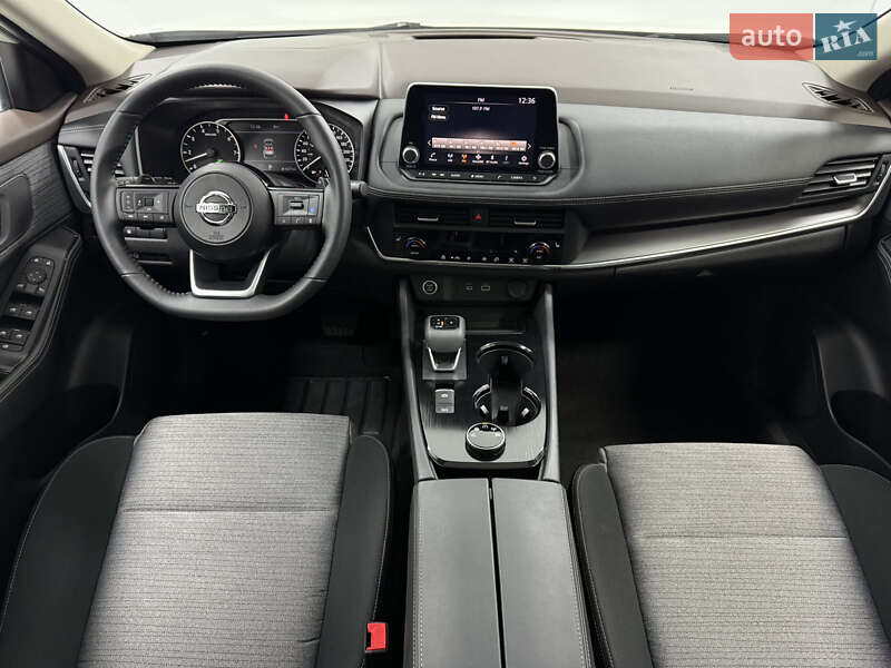 Внедорожник / Кроссовер Nissan Rogue 2023 в Одессе