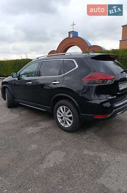 Внедорожник / Кроссовер Nissan Rogue 2019 в Змиеве