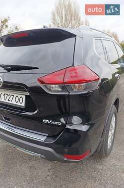 Внедорожник / Кроссовер Nissan Rogue 2019 в Змиеве
