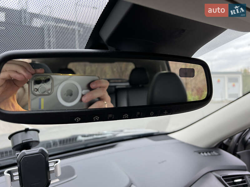 Внедорожник / Кроссовер Nissan Rogue 2017 в Тернополе