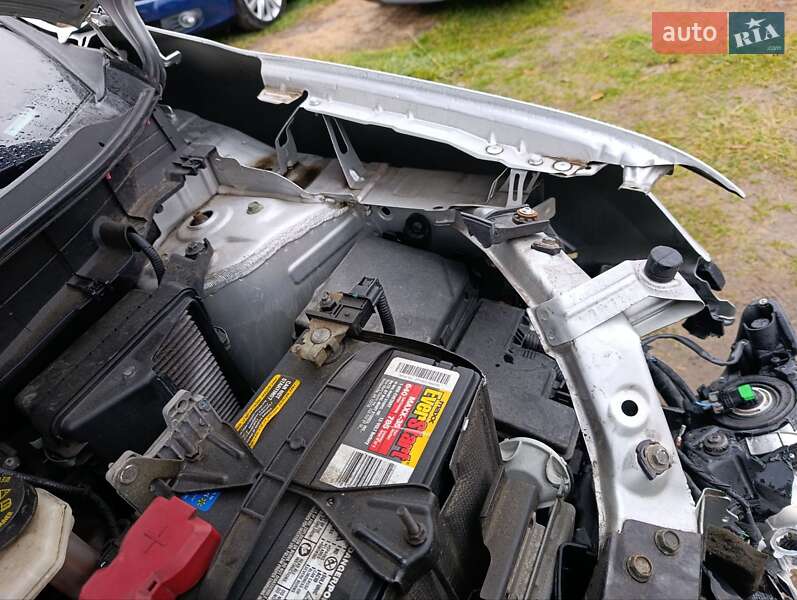 Внедорожник / Кроссовер Nissan Rogue 2017 в Луцке