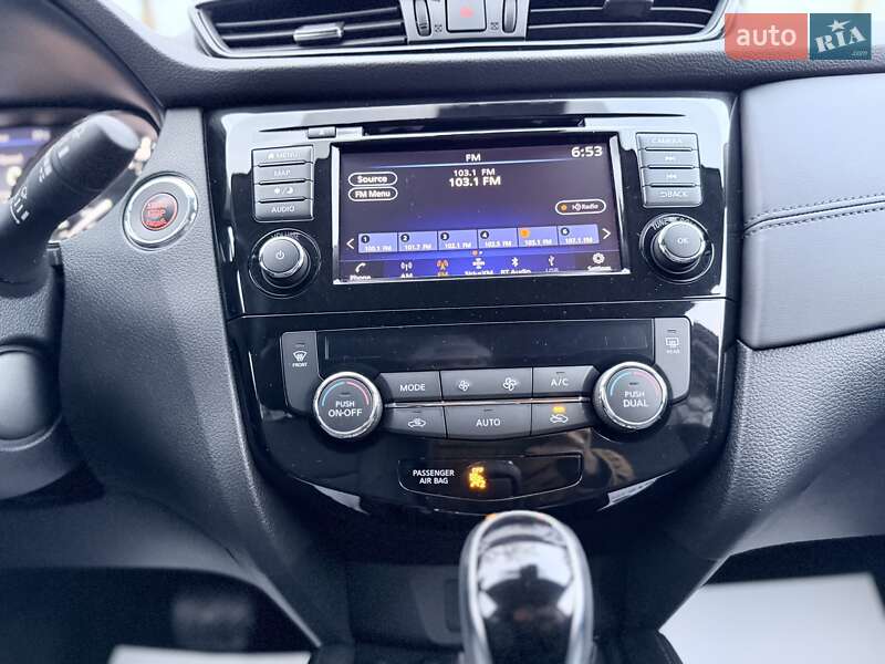 Внедорожник / Кроссовер Nissan Rogue 2018 в Киеве