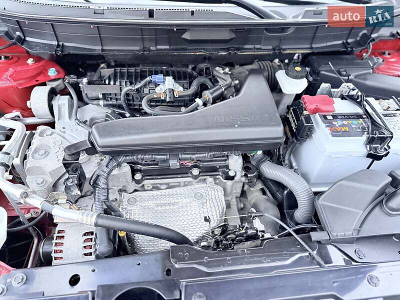 Внедорожник / Кроссовер Nissan Rogue 2018 в Киеве