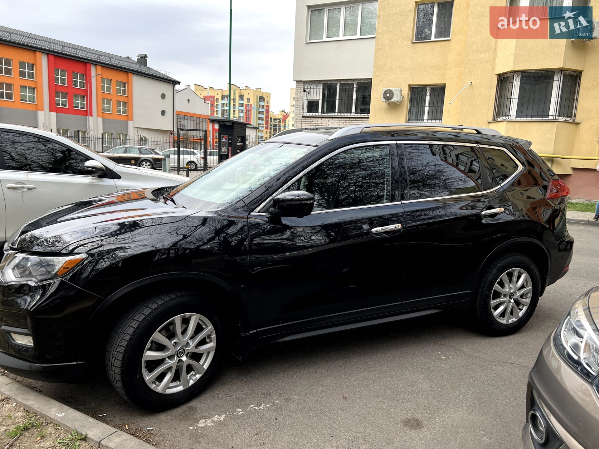 2018 Nissan Rogue - мініатюра 2