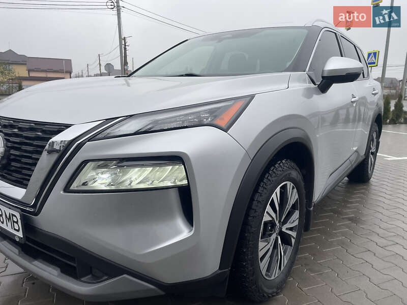 Позашляховик / Кросовер Nissan Rogue 2021 в Вінниці