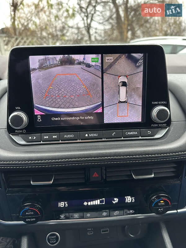 Внедорожник / Кроссовер Nissan Rogue 2021 в Ивано-Франковске