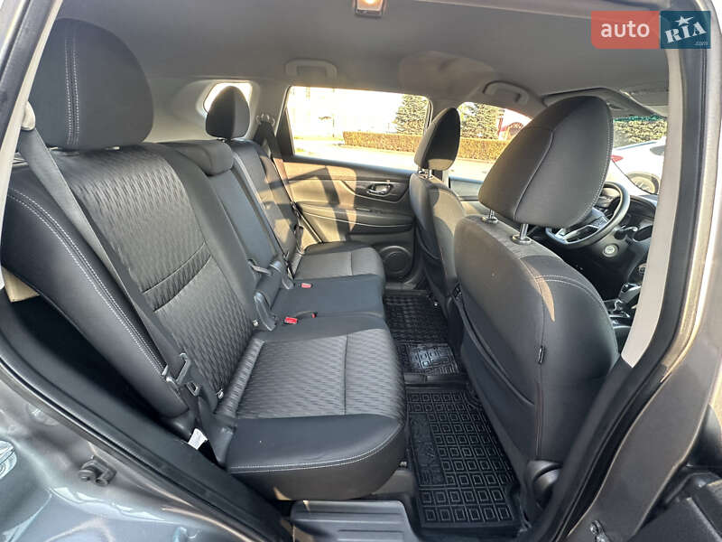 Внедорожник / Кроссовер Nissan Rogue 2016 в Днепре фото 20 Внедорожник / Кроссовер Nissan Rogue 2016 в Днепре