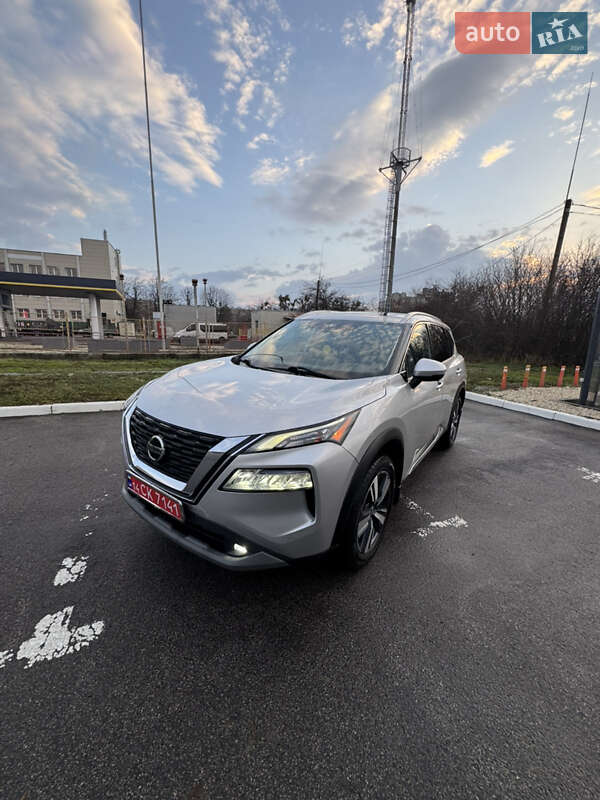 Внедорожник / Кроссовер Nissan Rogue 2021 в Харькове