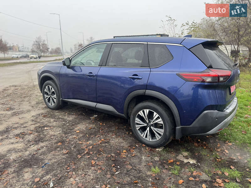 Внедорожник / Кроссовер Nissan Rogue 2021 в Киеве