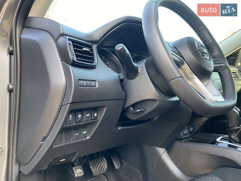 Внедорожник / Кроссовер Nissan Rogue 2020 в Кременчуге