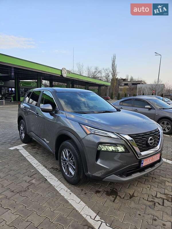 Внедорожник / Кроссовер Nissan Rogue 2023 в Кременчуге