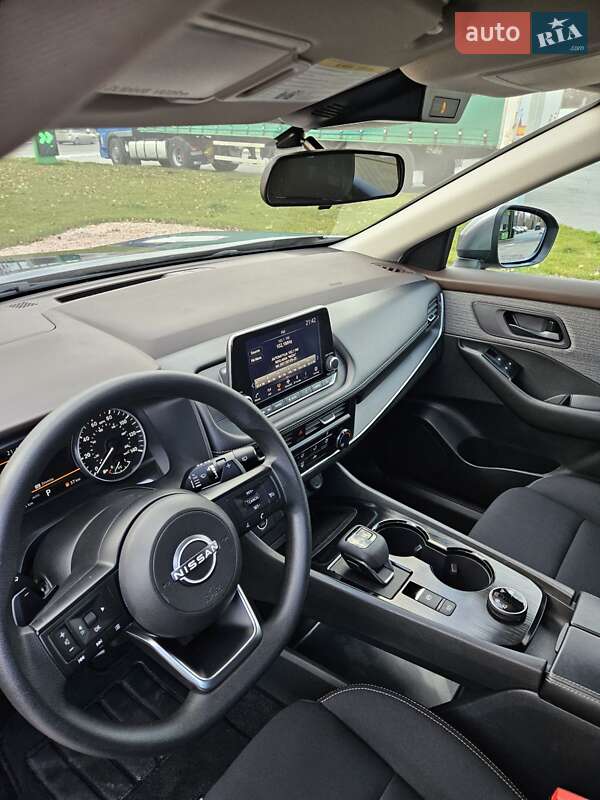 Внедорожник / Кроссовер Nissan Rogue 2023 в Кременчуге