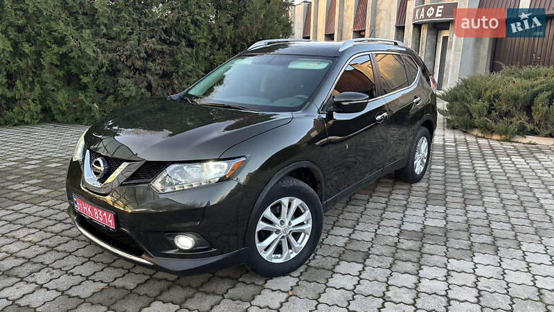 Позашляховик / Кросовер Nissan Rogue 2016 в Павлограді