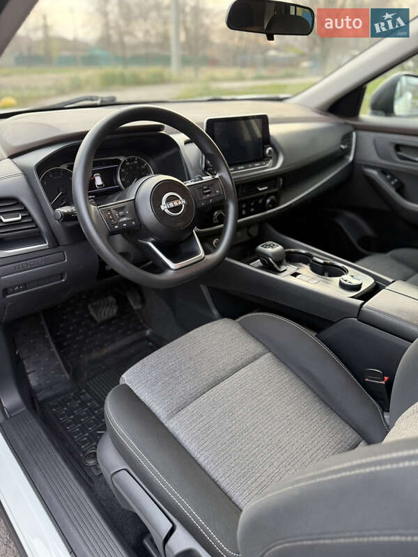 Внедорожник / Кроссовер Nissan Rogue 2022 в Харькове