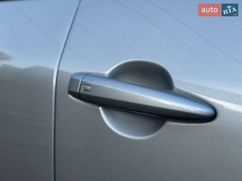 Позашляховик / Кросовер Nissan Rogue 2021 в Одесі