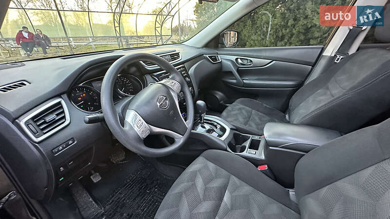 Позашляховик / Кросовер Nissan Rogue 2016 в Павлограді