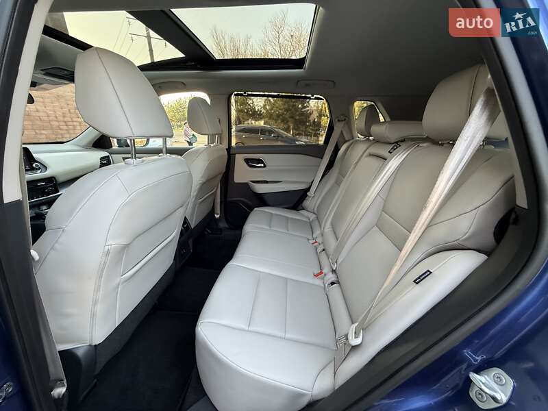 Внедорожник / Кроссовер Nissan Rogue 2021 в Одессе