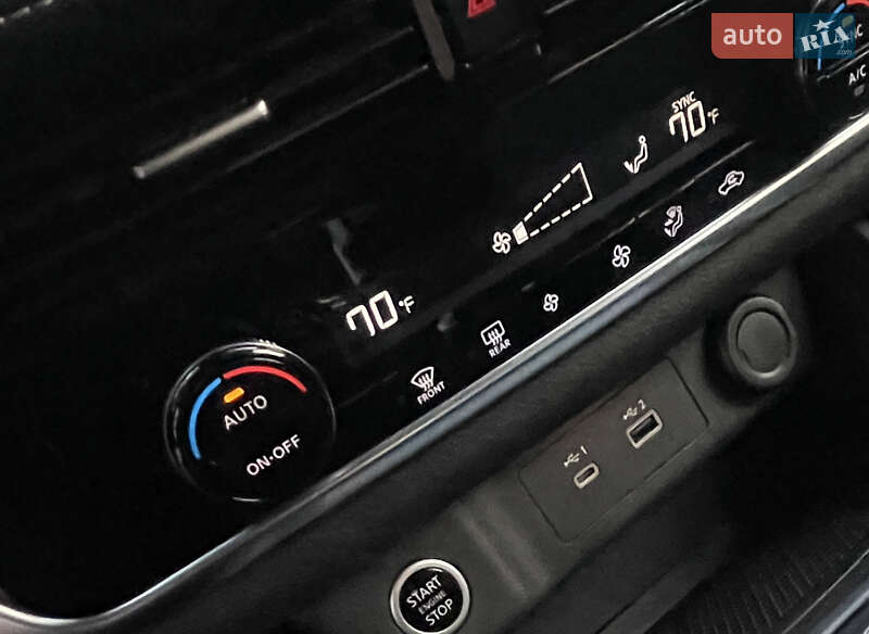 Внедорожник / Кроссовер Nissan Rogue 2021 в Одессе