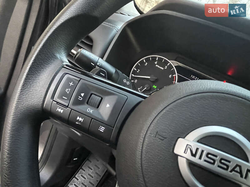 Внедорожник / Кроссовер Nissan Rogue 2021 в Одессе